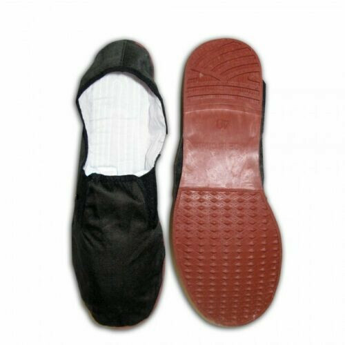 SIZE 39 - KARATE, KUNG FU, TAI CHI, SHOES/SLIPPERS.BLACK WITH RED RUBBER SOL