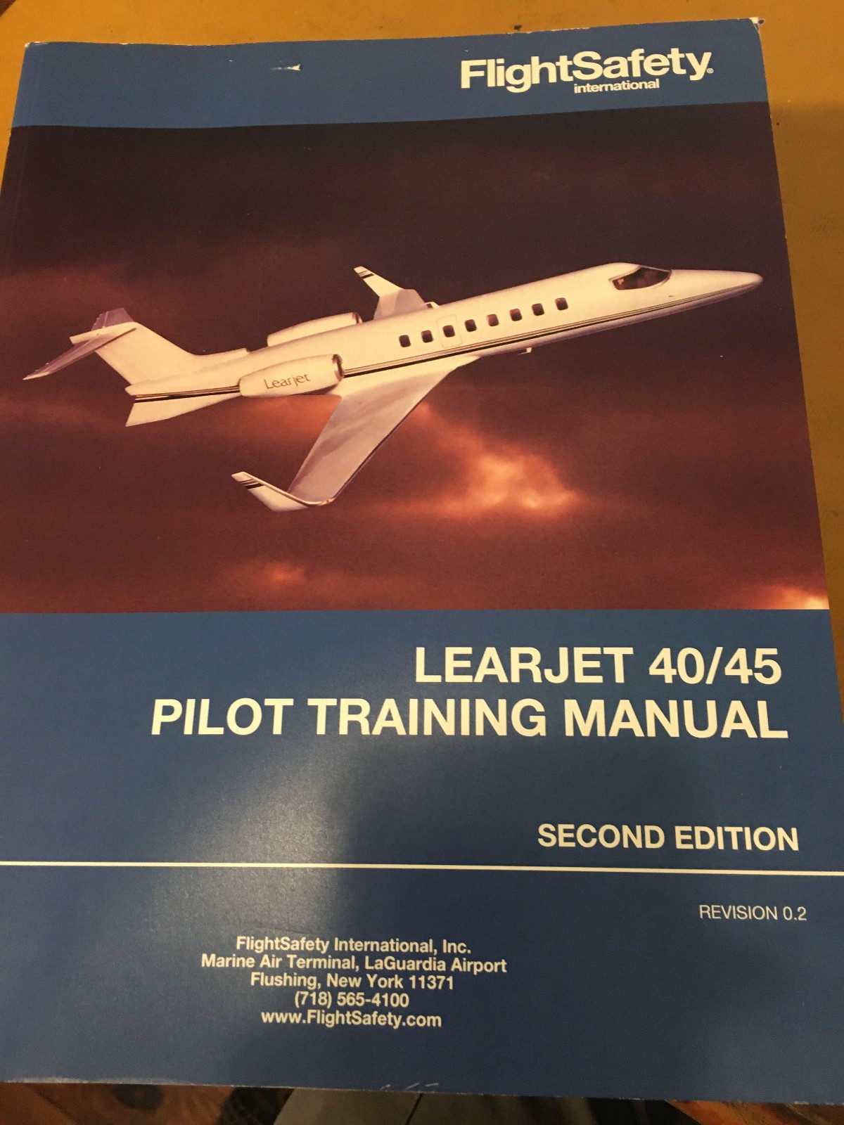 Learjet 40 & Learjet 45 Pilot Training Manual