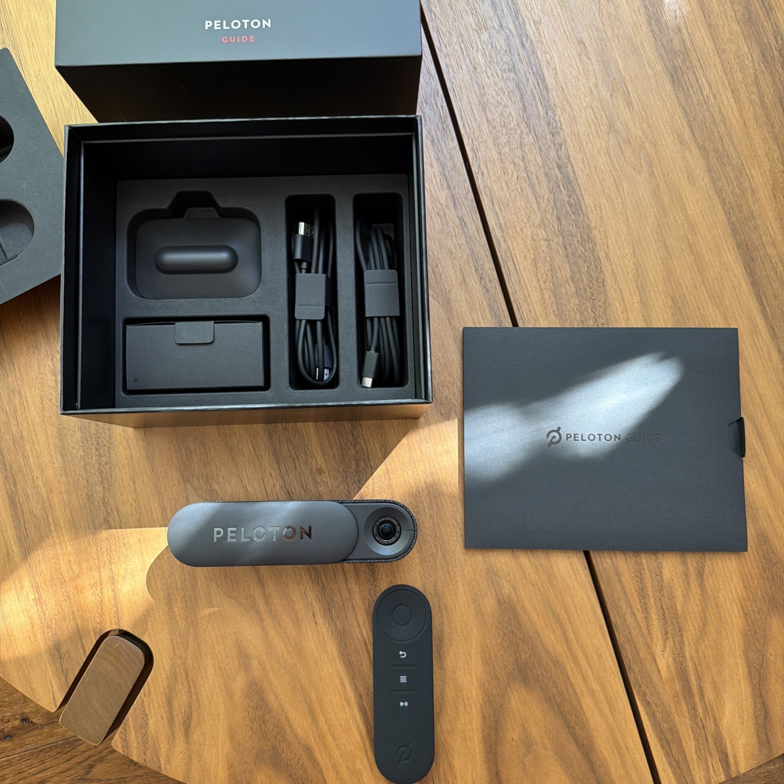 Peloton Guide PT01 Strength Training Device With Built In Camera