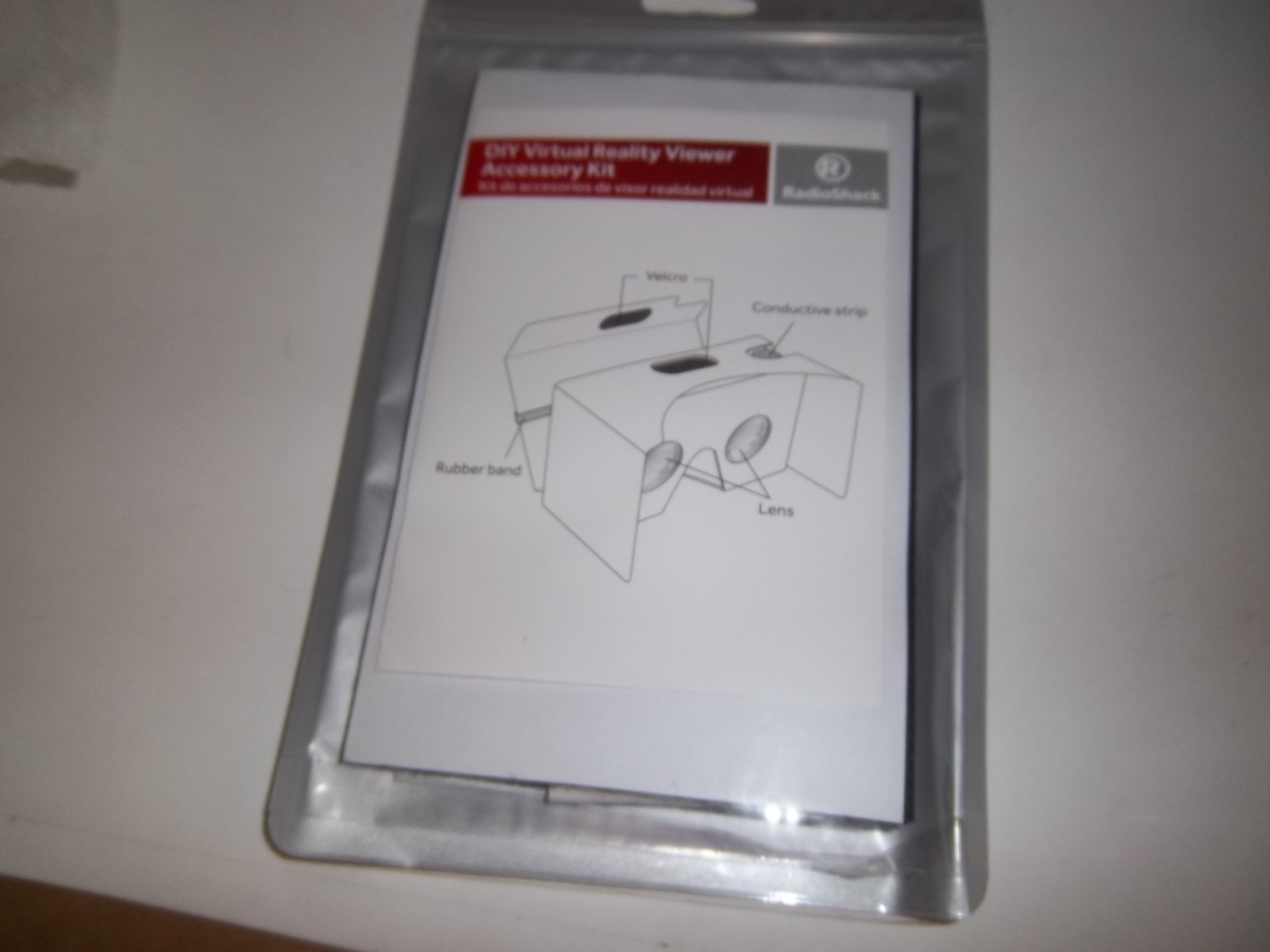 Radio Shack 1711689 DIY Virtual Reality Viewer Accessory Kit