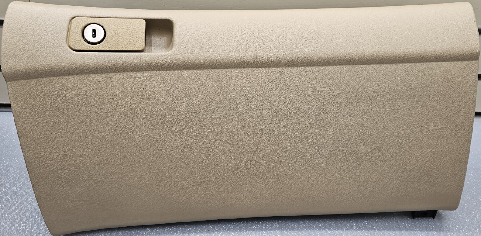 03-07Honda ACCORD Dash GLOVE BOX Storage Compartment Door Assembly Beige TAN G31