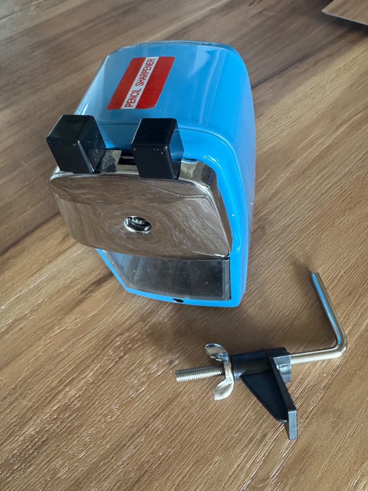 Classroom Friendly Supplies manual blue Pencil Sharpener with clamp