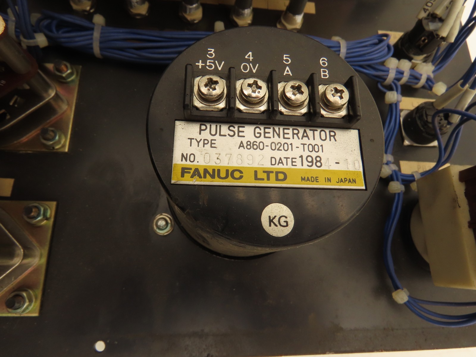 Fanuc A13L-0040-C200 CNC Spindle Operator Control with Panel Pulse Generator
