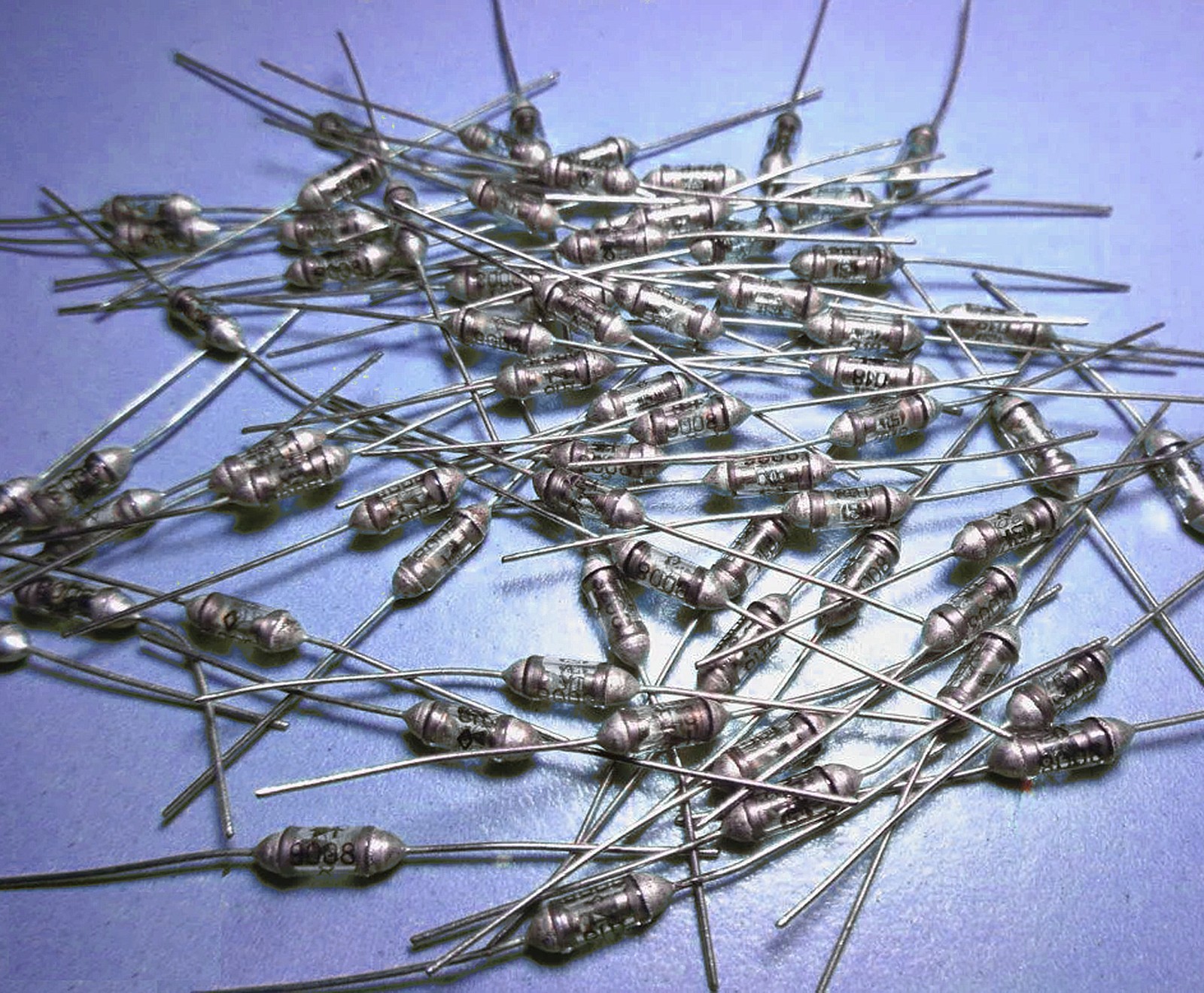 50pcs Genuine Germanium Diode D18 IS307 Fuzz pedal Crystal radio USSR