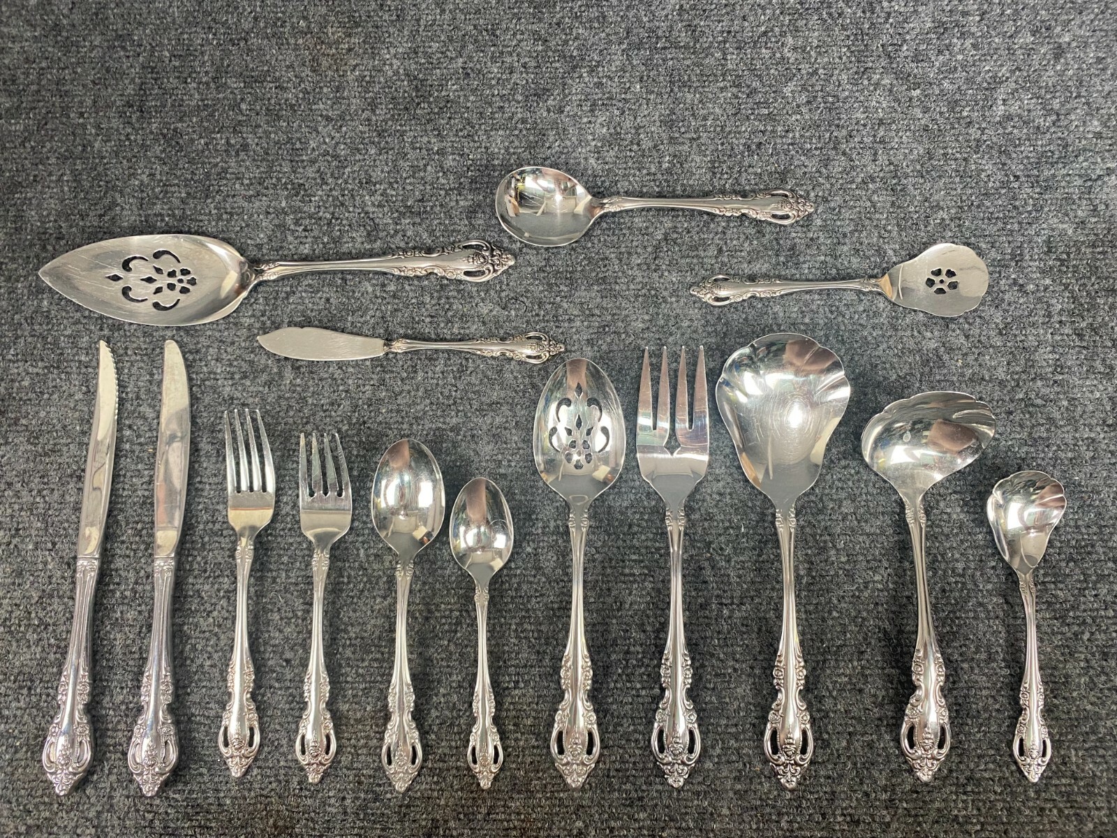 Oneida Community * BRAHMS Glossy Stainless Flatware CHOICE - CHOOSE (164)