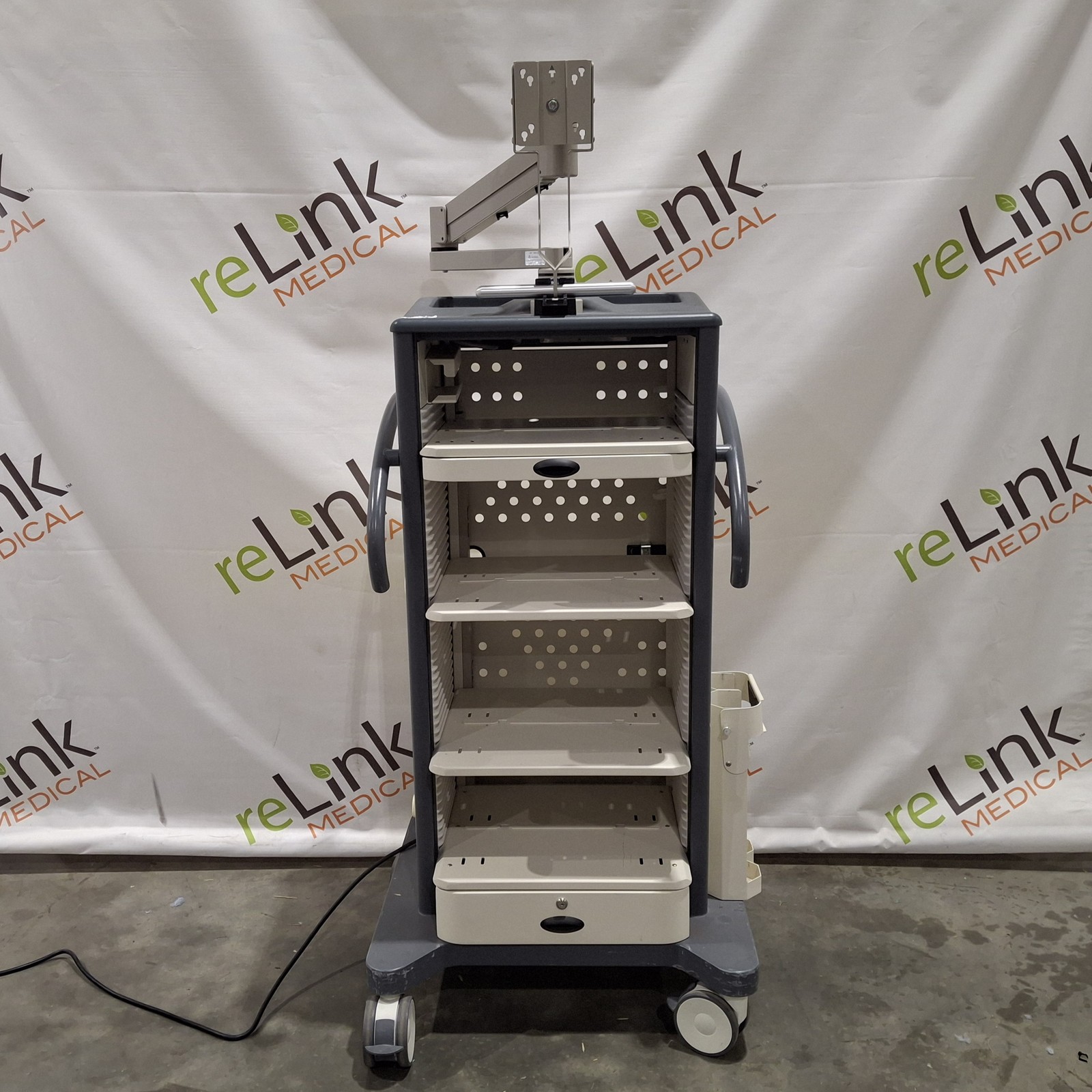 Karl Storz 9606 Video Tower Cart