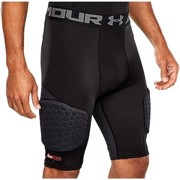 UNDERARMOUR GAMEDAY ARMOUR 3-PAD SHORT B-BALL (UA1346866) - BLACK - LARGE