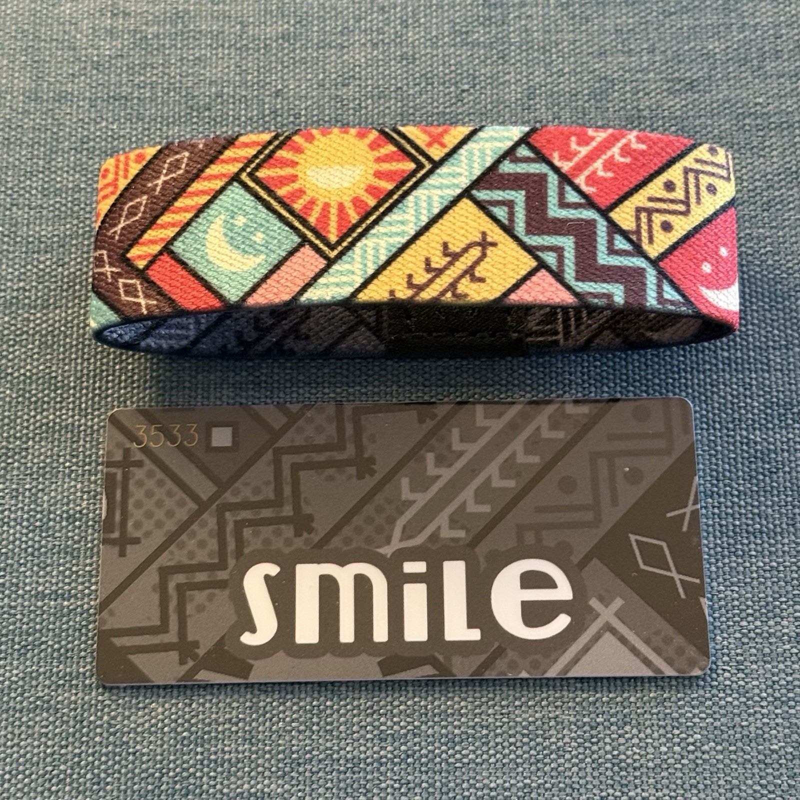 New! ZOX Strap *SMILE* Sz OS/MEDIUM Wristband with Card