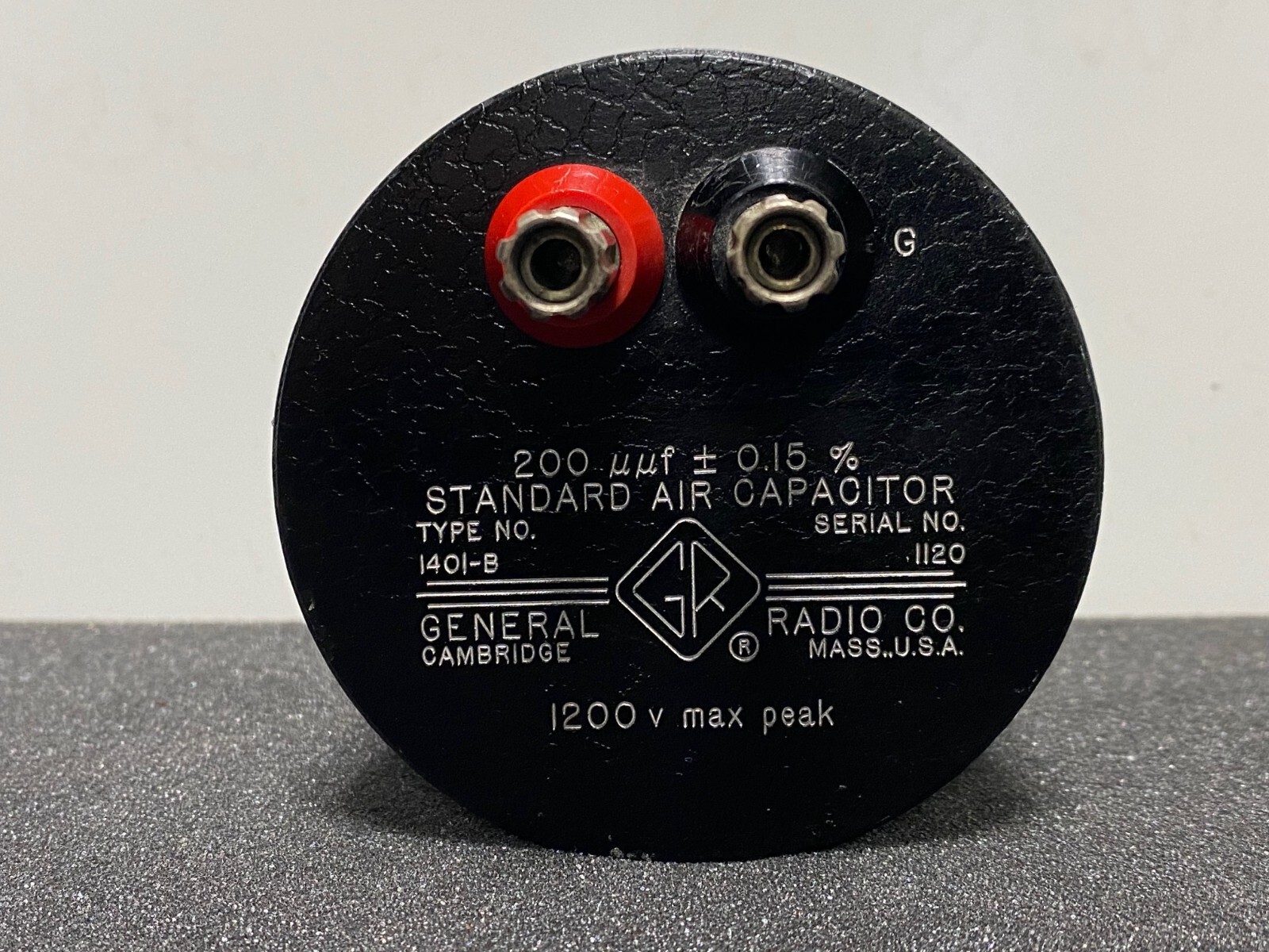 General Radio / IET Labs 1401-B 200 uuf Standard Air Capacitor  , Fully Tested
