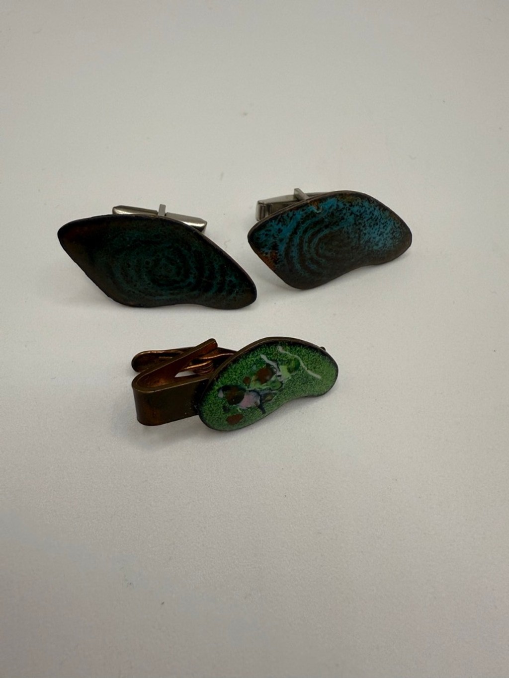Set Enameled Copper Hand Crafted mcm Vintage Retro Cufflinks & Tie Clip