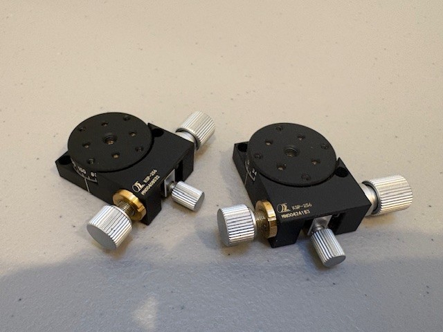 Optosigma KSP-256, 25mm diameter Rotary Stage, excellent condition, set of 2 pcs