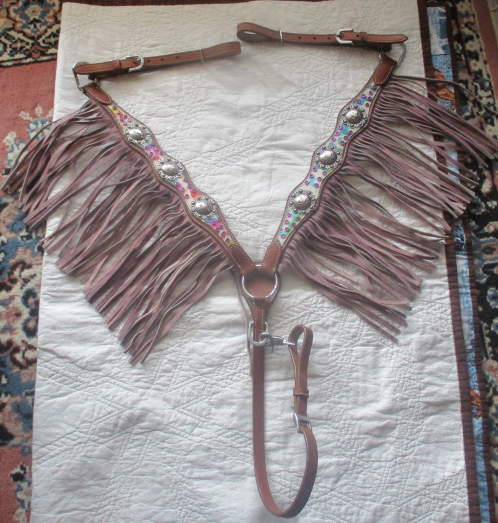 WESTERN HORSE SIZE FRINGE HORSE BREAST COLLAR CONCHO AND PURPLE CRYSTAL