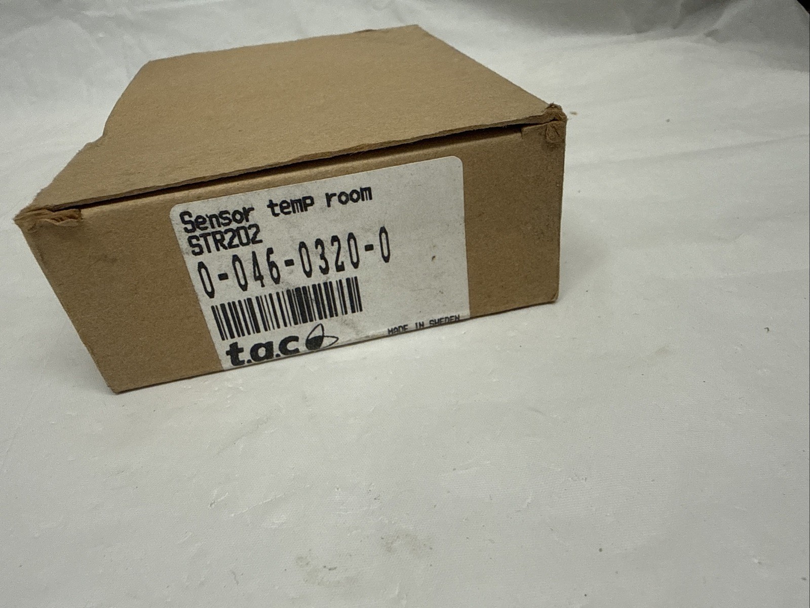 TAC STR202 STR-202 SENSOR TEMPERATURE ROOM 0-046-0320-0