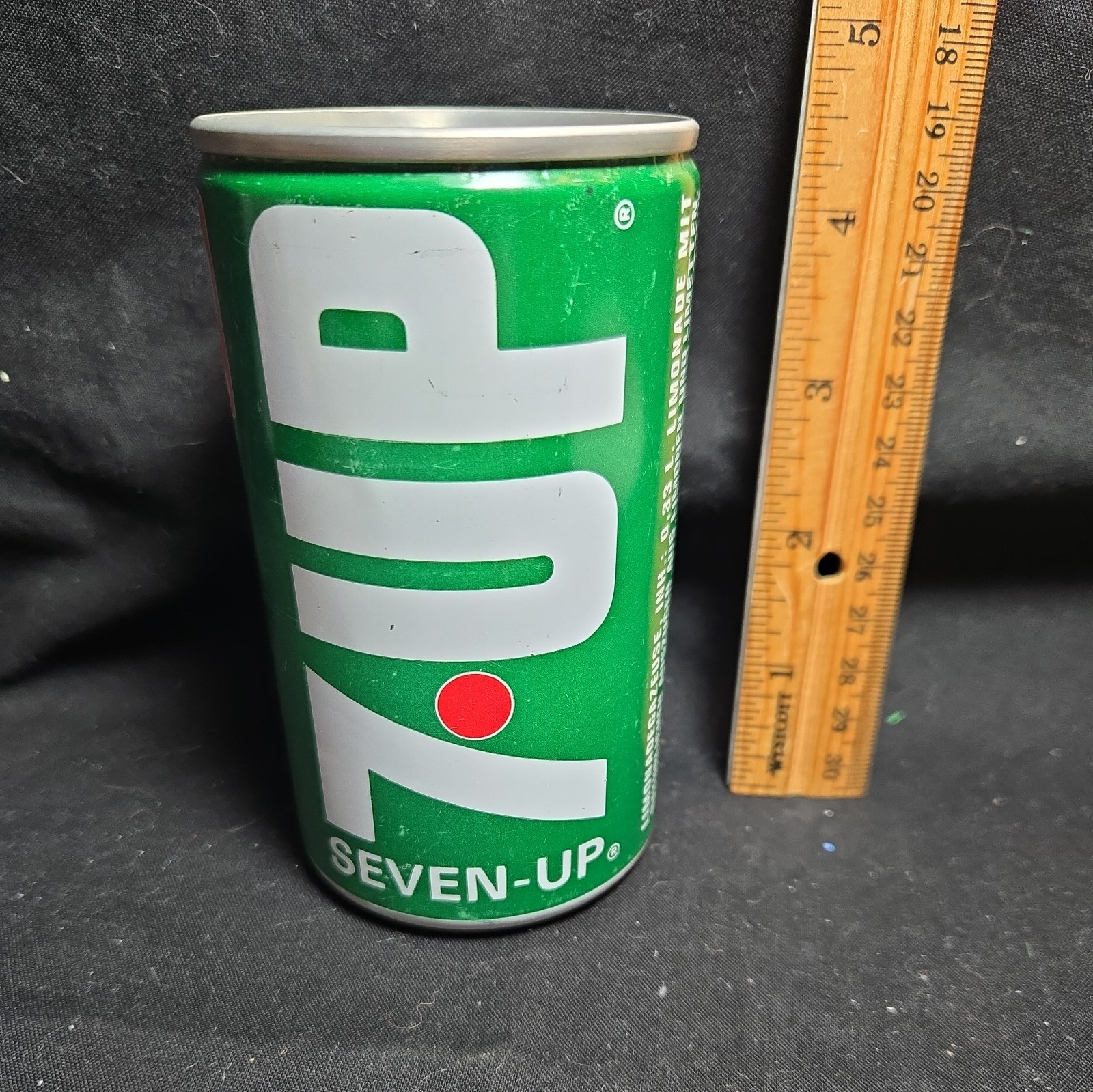 VTG 1970s 7-Up Pop Can Pull Tab open Empty - TA1