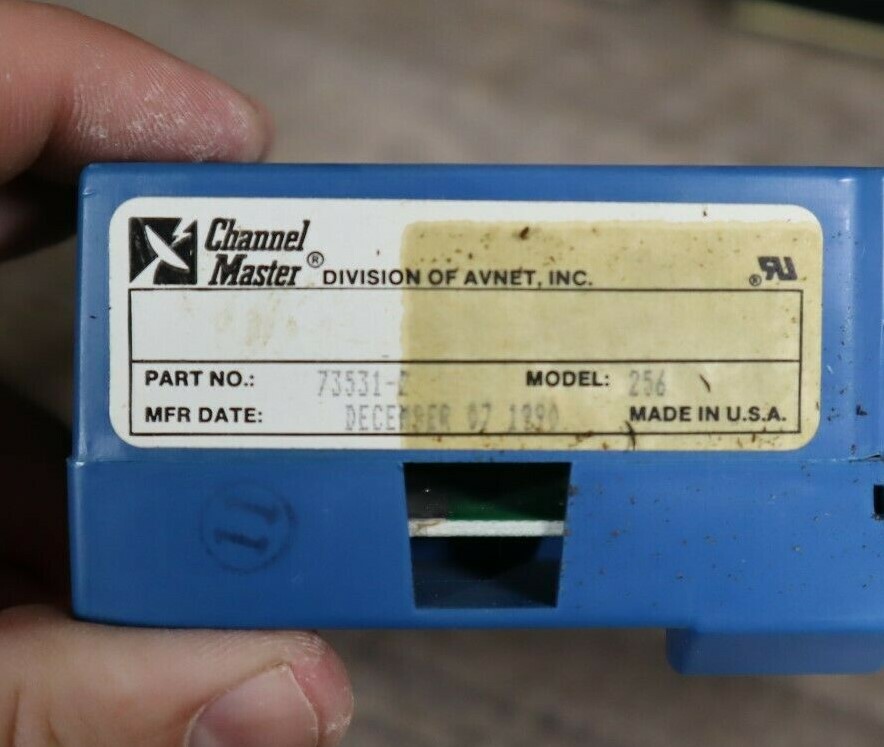 Uniden UST-4400 Video Cipher II Plus Descrambler Equipped