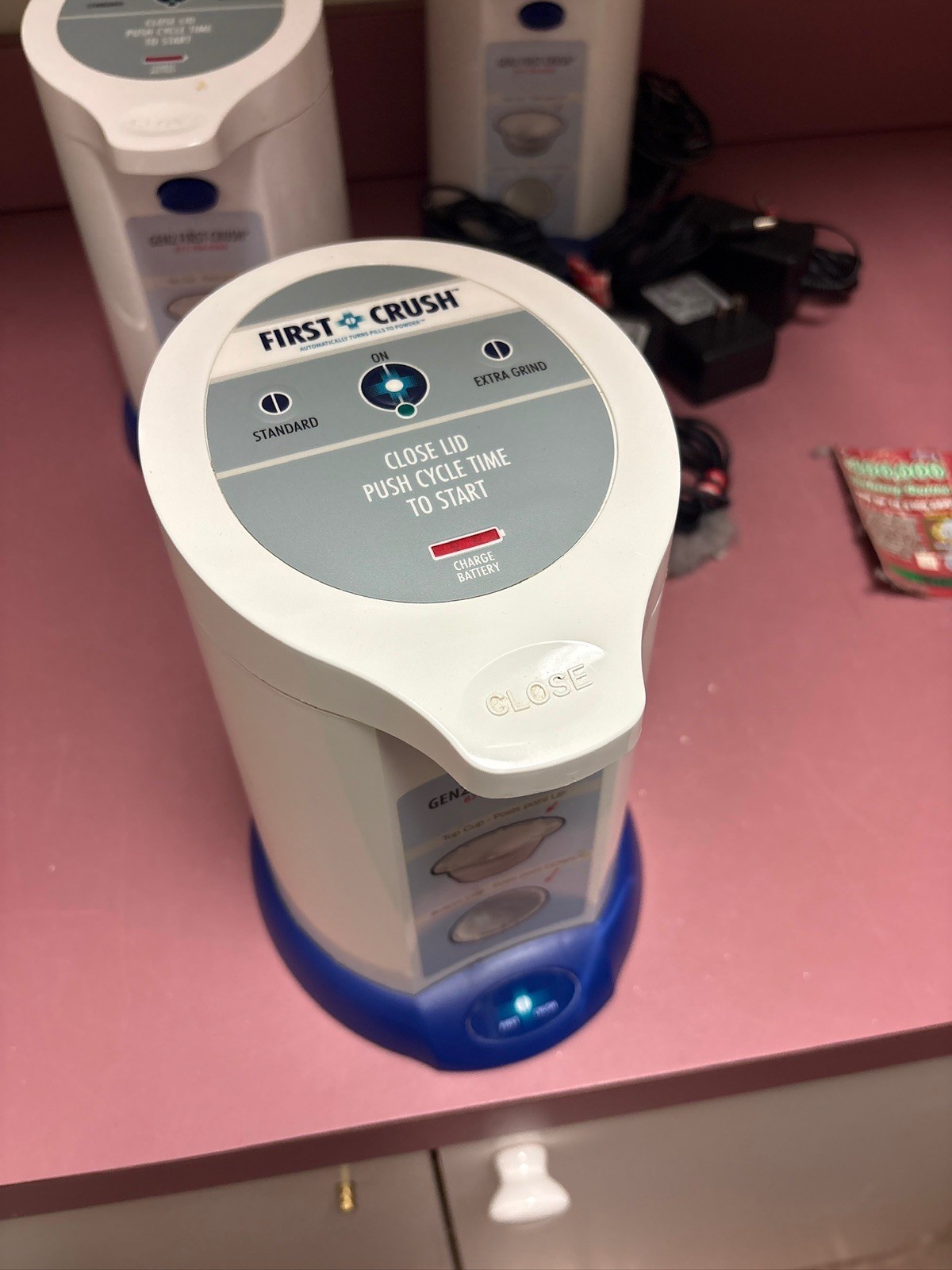 Gen2 First Crush Automatic Pill Crusher & 400+ Cups: Tested/Works - with cord