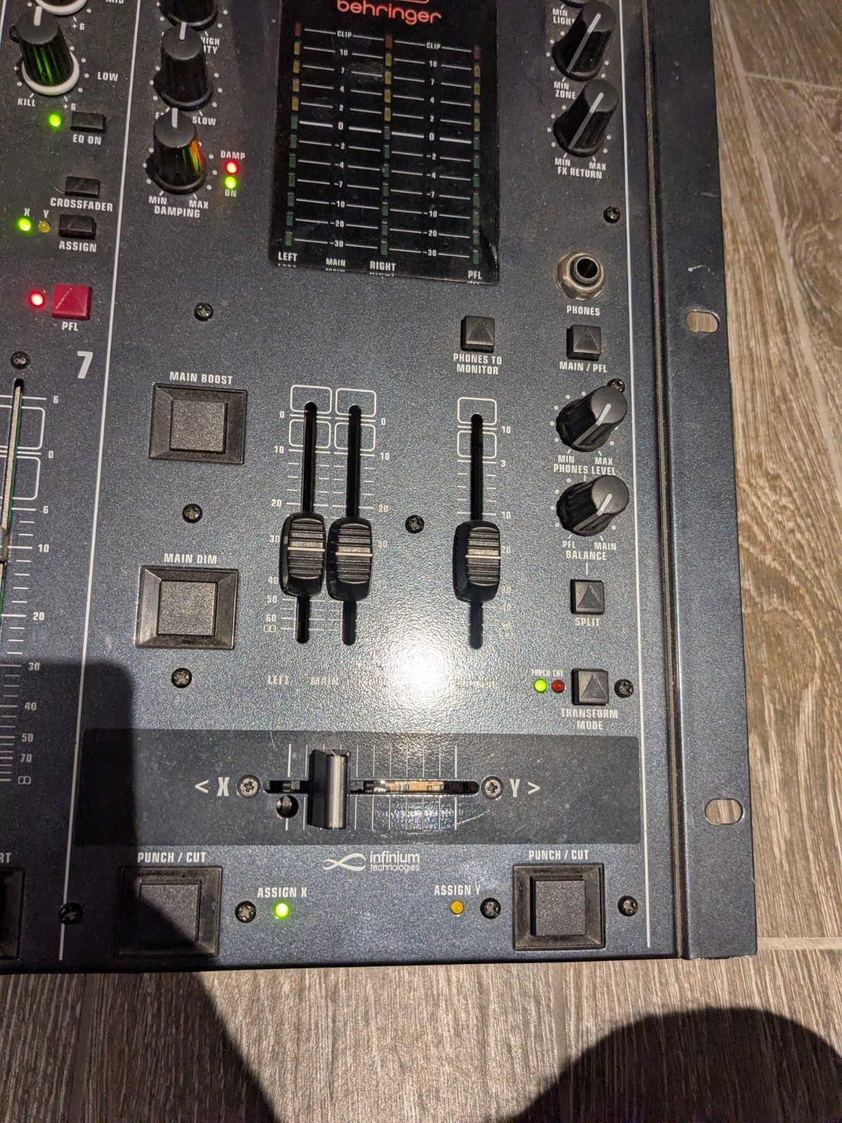 Behringer Pro Mixer DX2000USB 7-channel DJ Mixer Untested As Is 🔥🔥🔥
