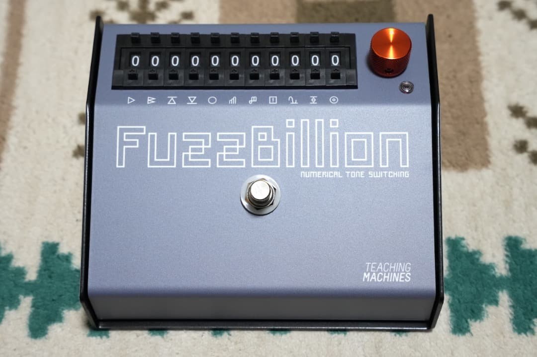 FuzzBillion fuzz pedal 151901