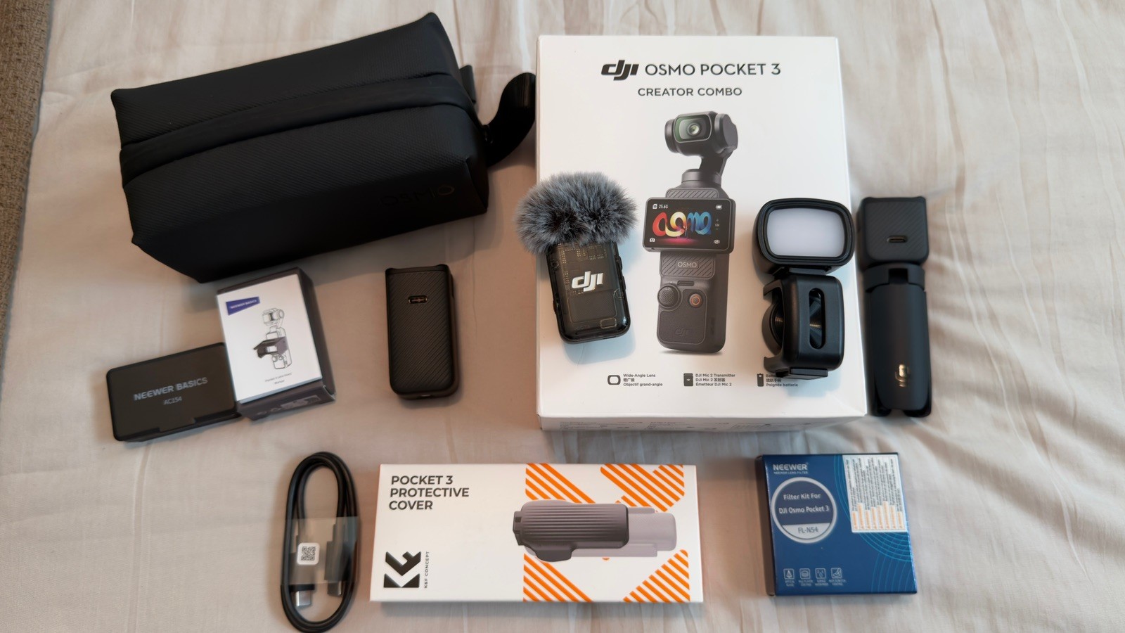 DJI Osmo Pocket 3 Creator Combo- Beyond Excellent Condition