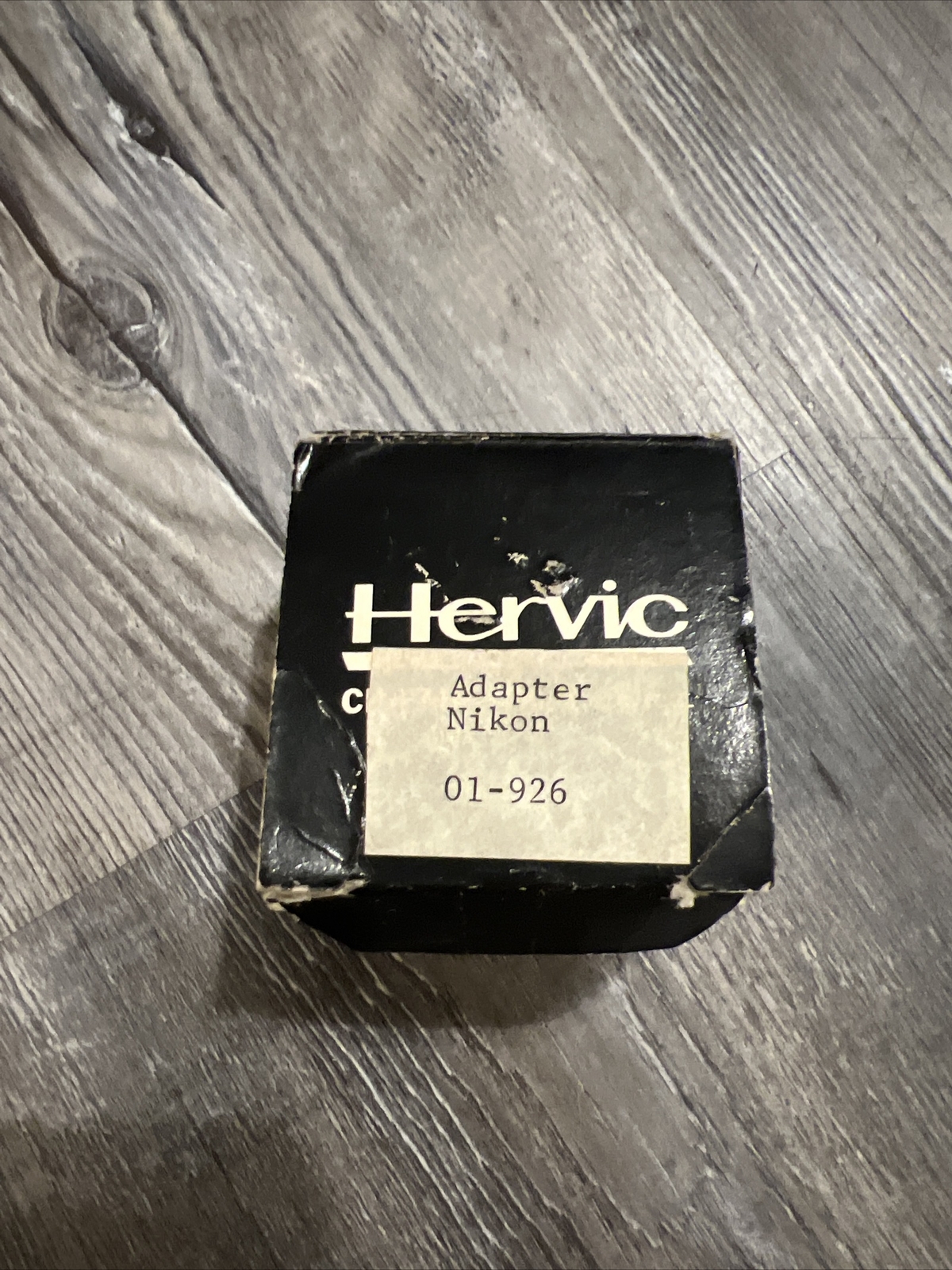 Leicaflex Adapter to "C" Mount - Box marked "Hervic, Beaulieu, 01-926
