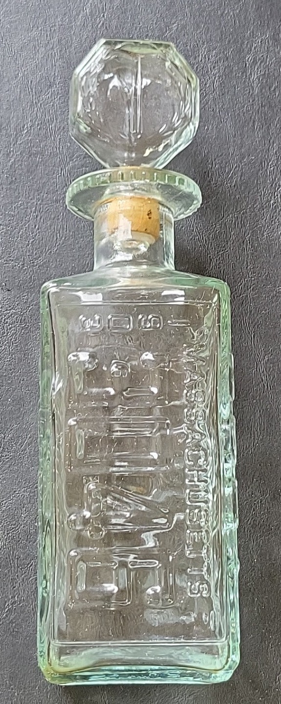 Johnny Walker License Plate Decanter Bottle - IN, MA, MT & CT Empty