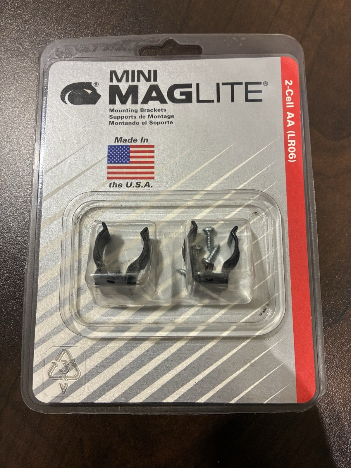 Maglite Black Universal Mounting Brackets For C-cell Flashlight, 2 Pk