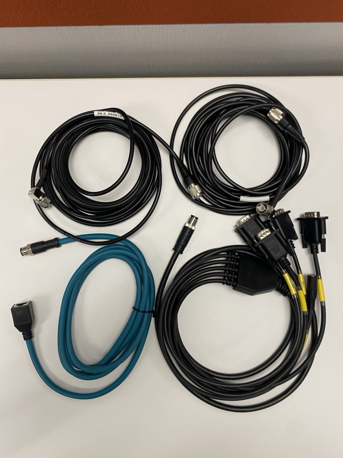 PolyNav 3000P High-Precision GNSS/INS Dual RTK + GNSS Antennas