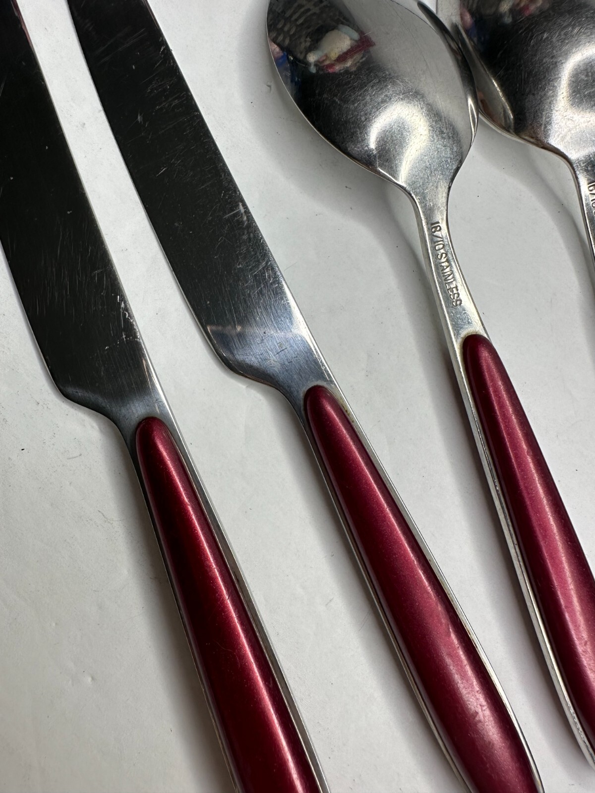 Red handle Stainless Flatware Replacement 6 Pc Pearlized Burgundy Resin