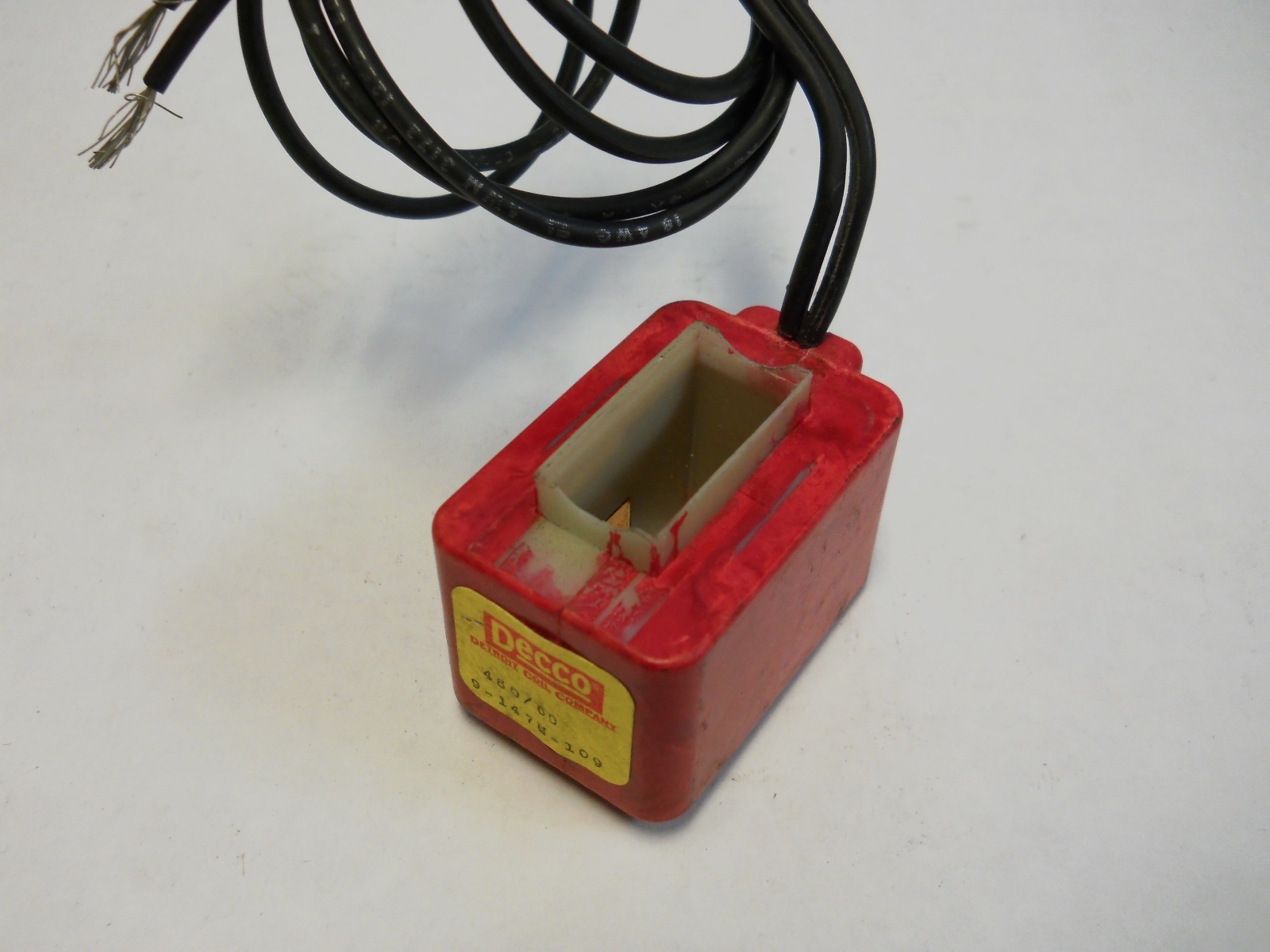 DECCO DETROIT COIL 9-147M-109 REPLACEMENT COIL 460V NEW CONDITION NO BOX