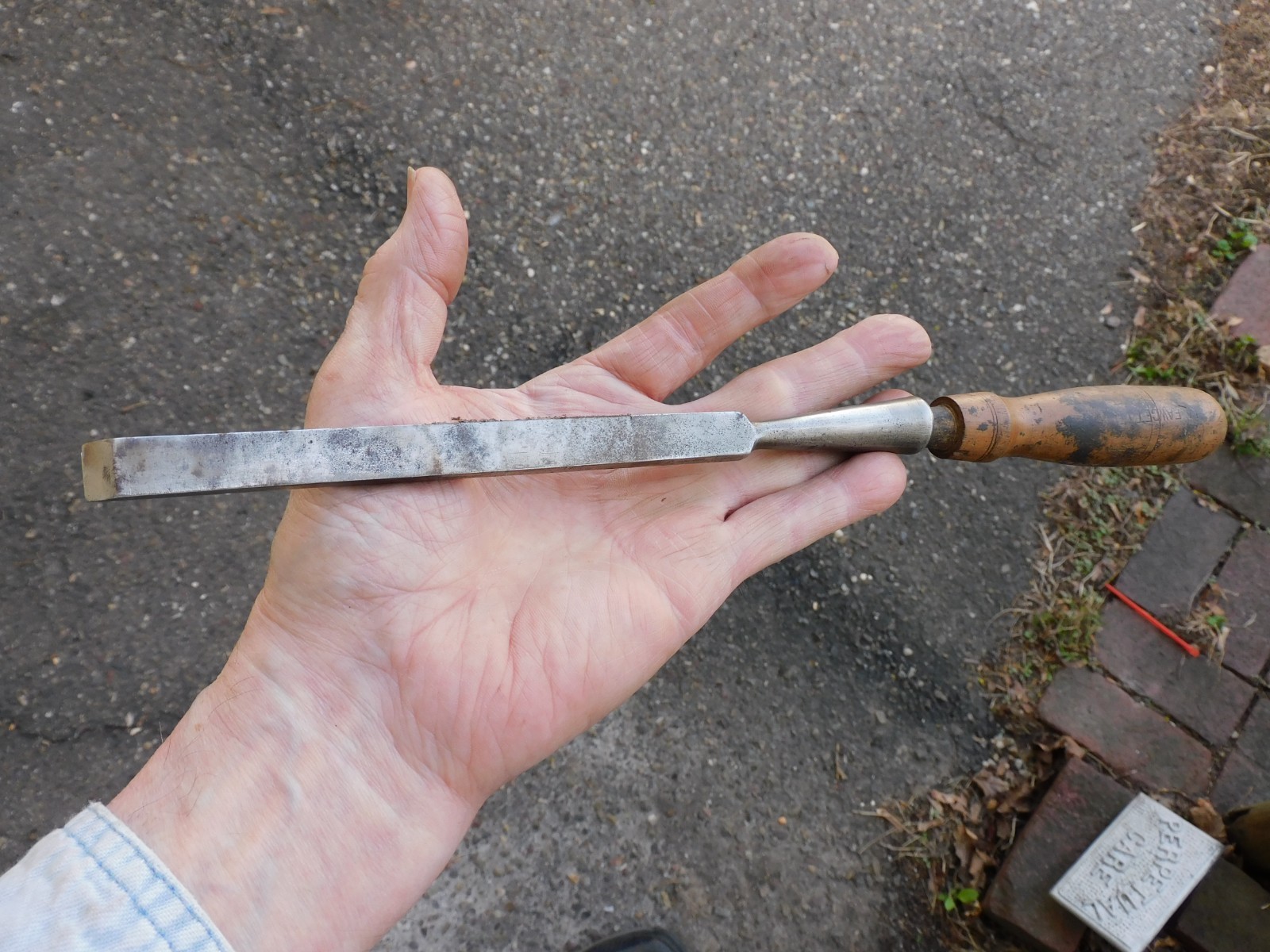 VINTAGE UNBRANDED 1/2" WIDE SOCKET CHISEL TOOL