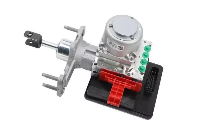 Genuine GM Brake Master Cylinder 85124747 Brand 84926393; 85543518  BRAND NEW