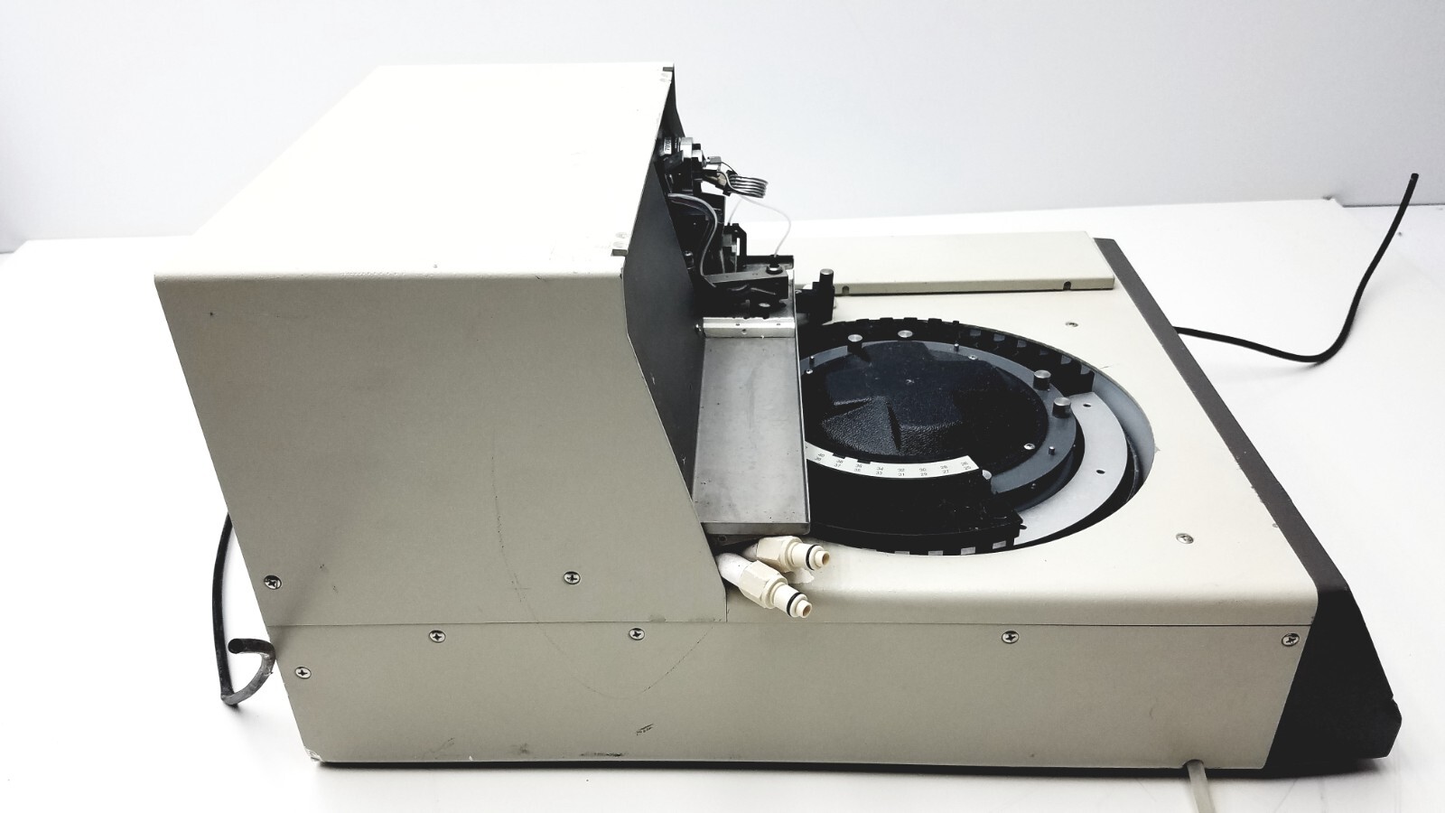 Beckman System Gold Autosampler 507 Powers Up HPLC Laboratory