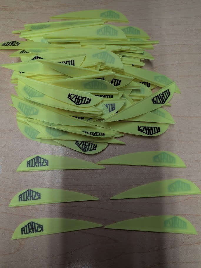 100 AAE AIRAZR 26 YELLOW Vanes arizona archery equip arrow fletching 2.6"