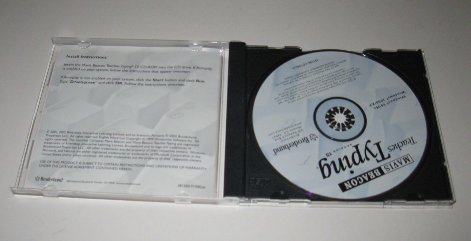 Mavis Beacon Teaches Typing Version 15 CD-ROM Windows ME XP Broderbund Software