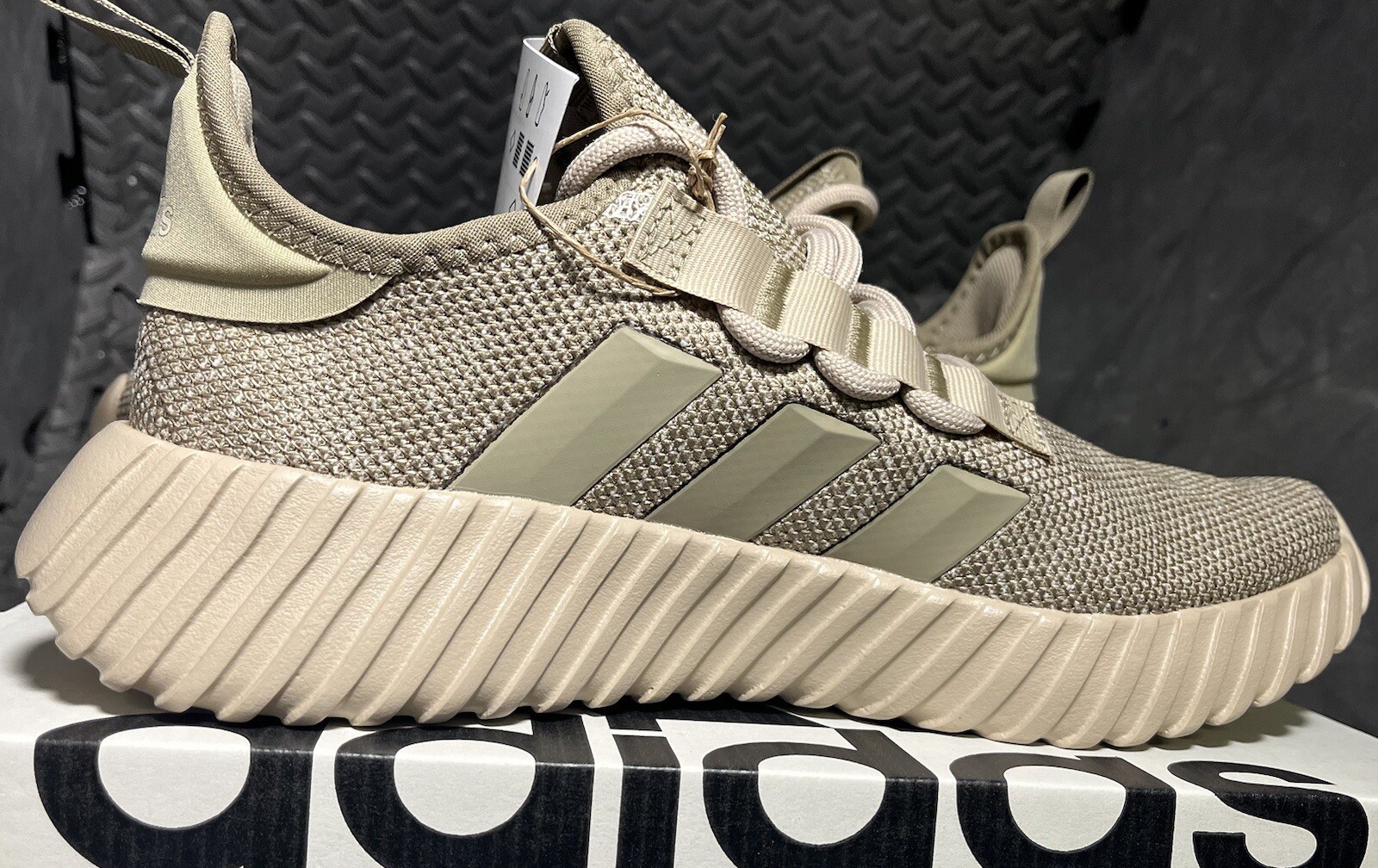 Adidas Kaptir 3.0 Clay MENs Size 10 NEW W Box/tag FREESHIP JI1250