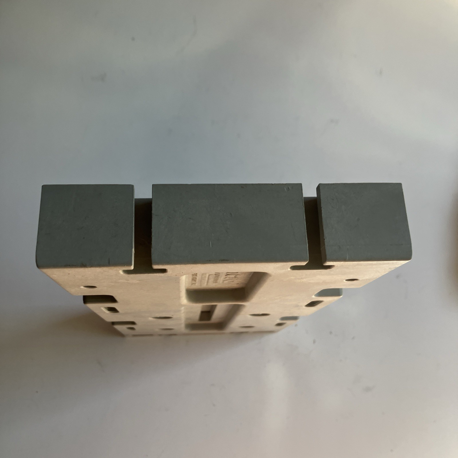 Incra Jig Universal Precision Positioning Jig | No Extra Hardware