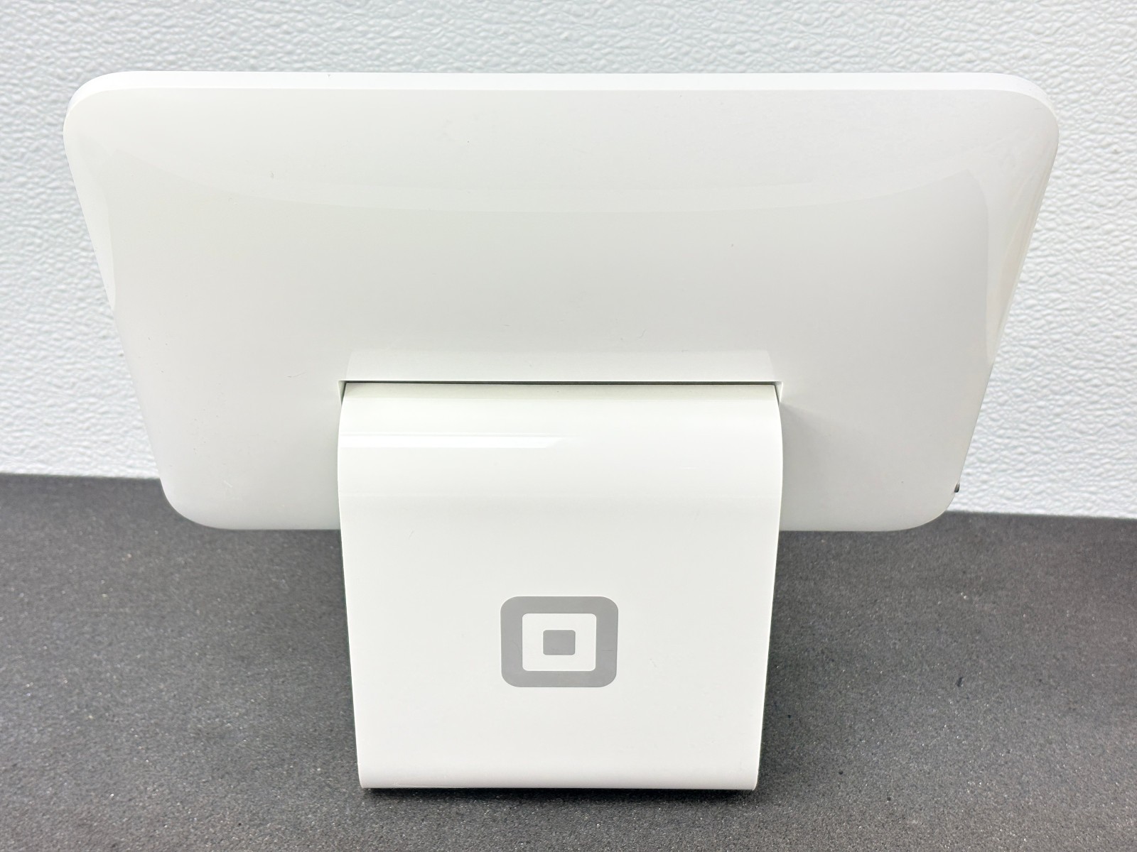 Pre Owned | Square S089 POS Terminal Countertop Dock Only - White for 9.7" IPAD