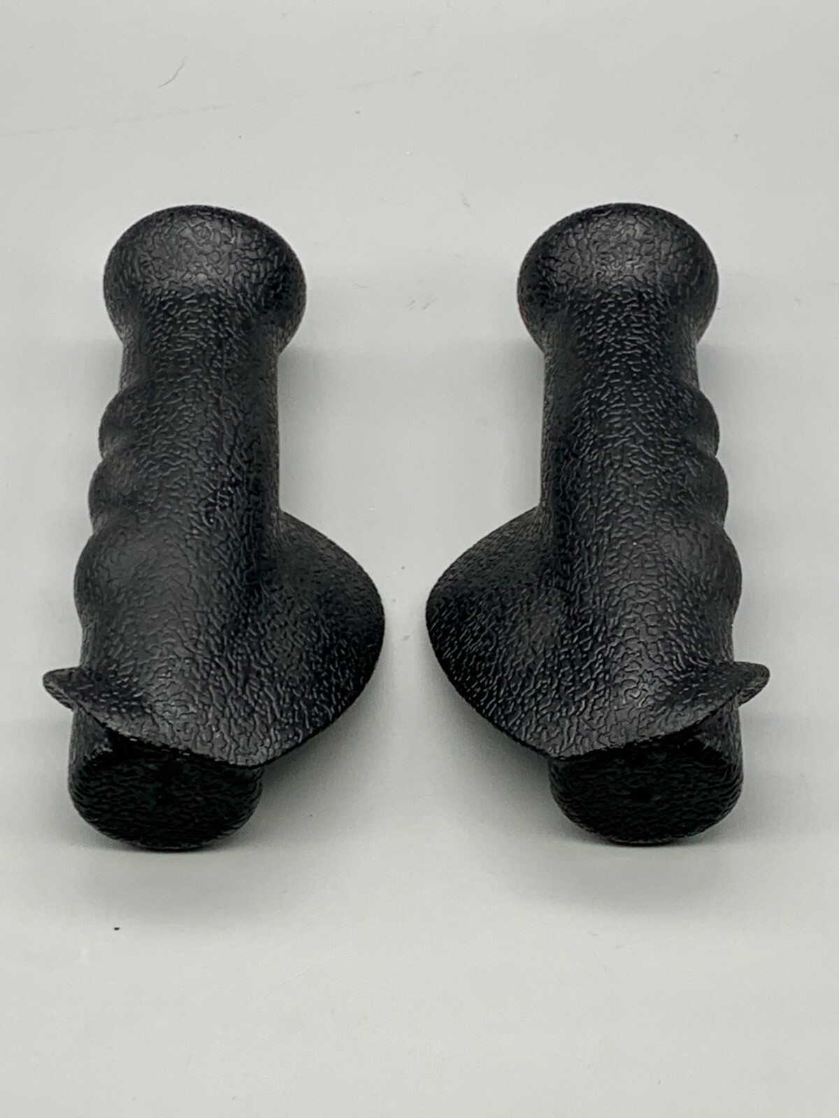 Hand Grips,1 Pair, For Medline Steel Rolling Walker NEW, Rollator Parts