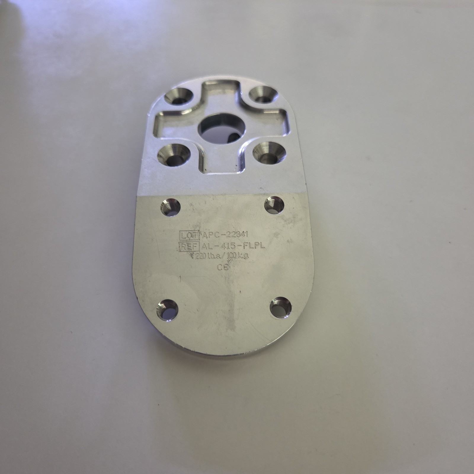 APC AL-415-FLPL 220lbs/100kg