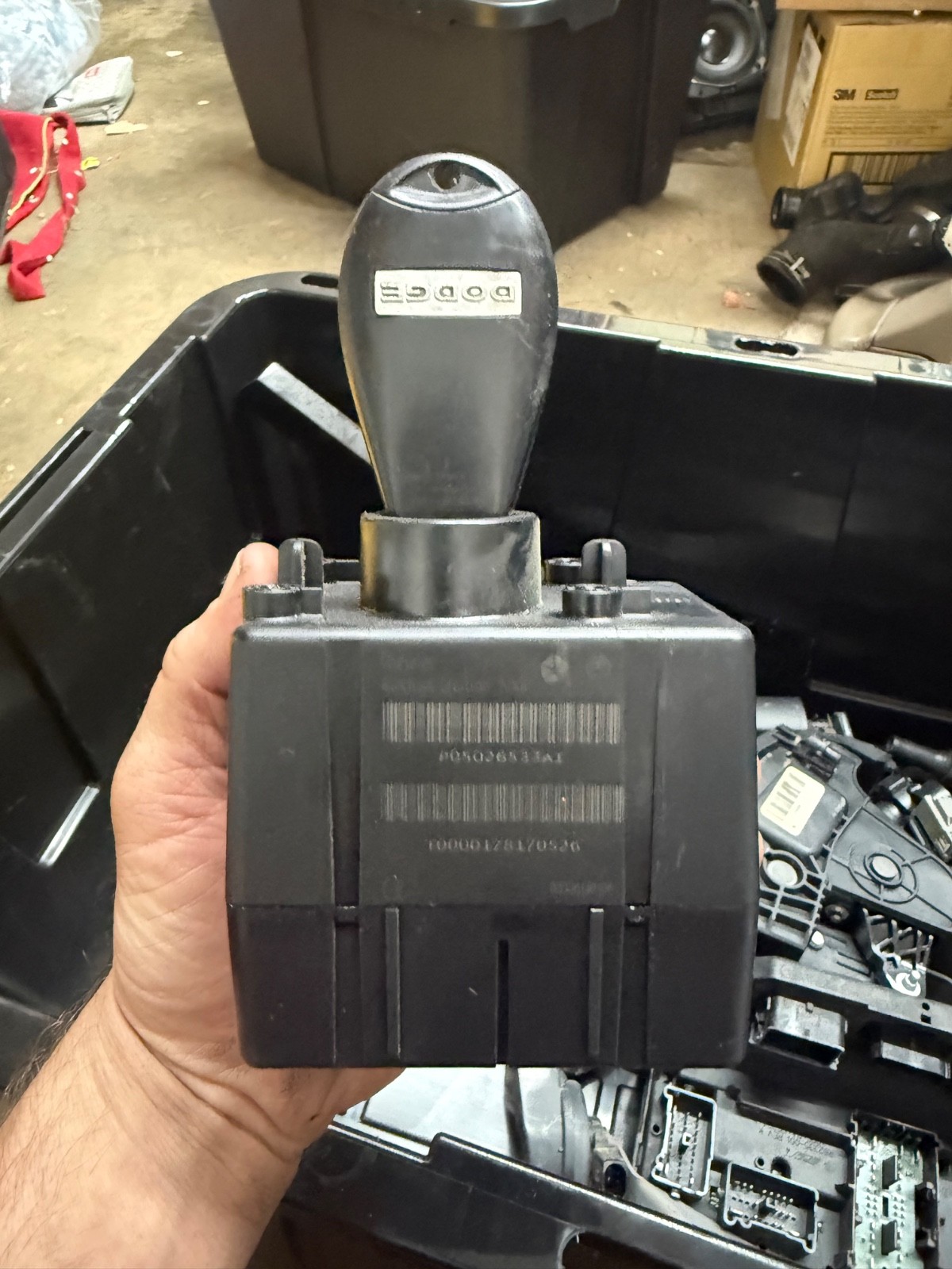 2012 Dodge Caravan Wireless Ignition Node Receiver 2701AC01B