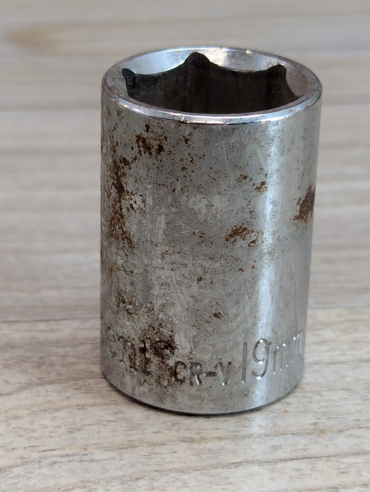Crescent Tools CR-V 12 Point 15mm Socket / 6 Pt Sockets 15mm 19mm