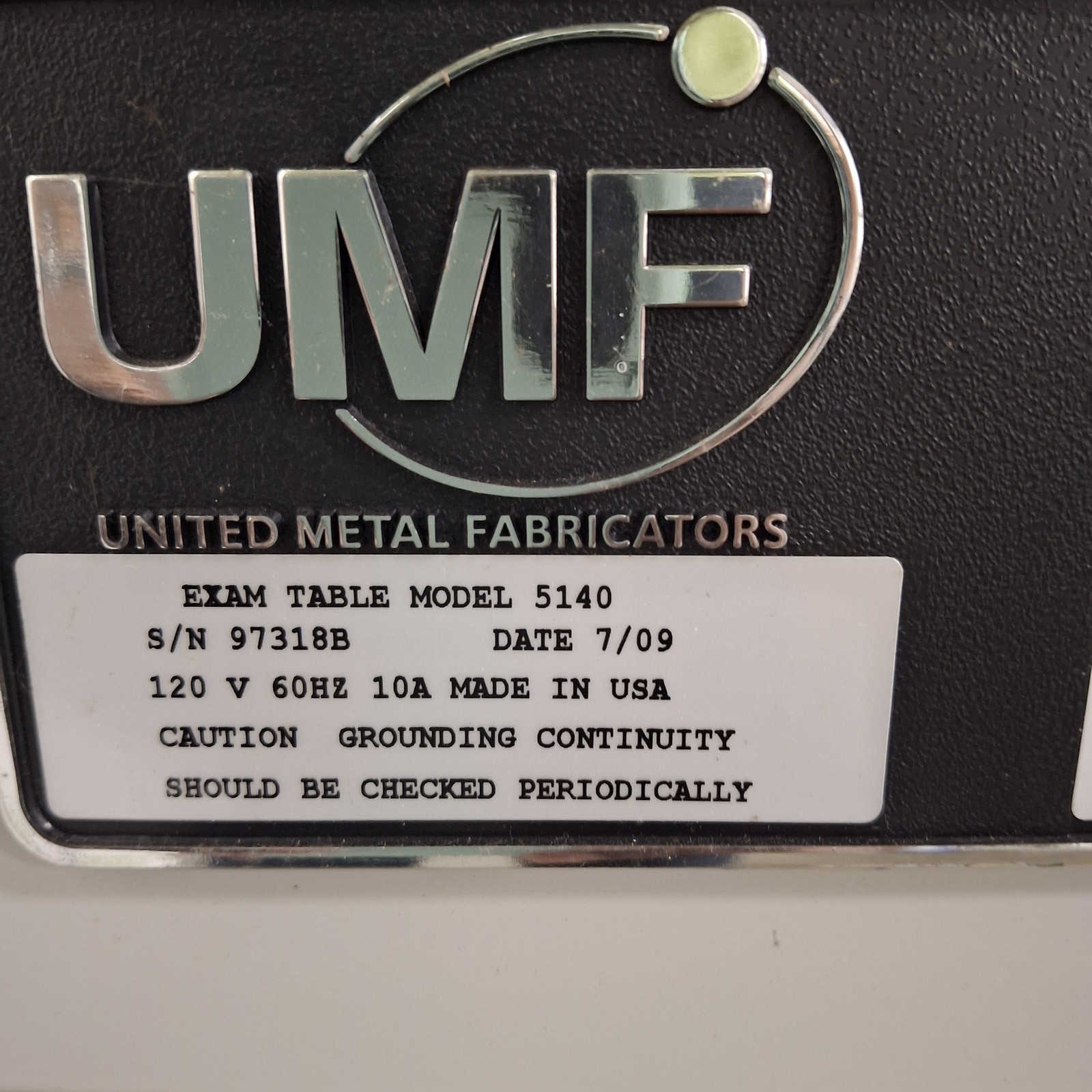 UMF Medical 5140 Exam Table