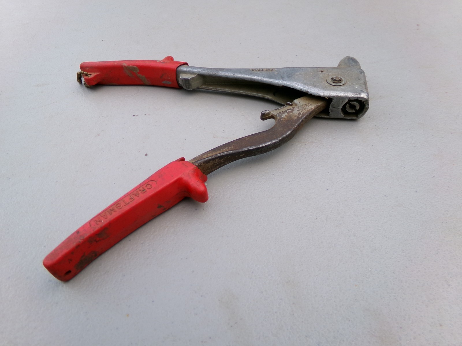 Craftsman Riveter Gun Pop Rivet Tool