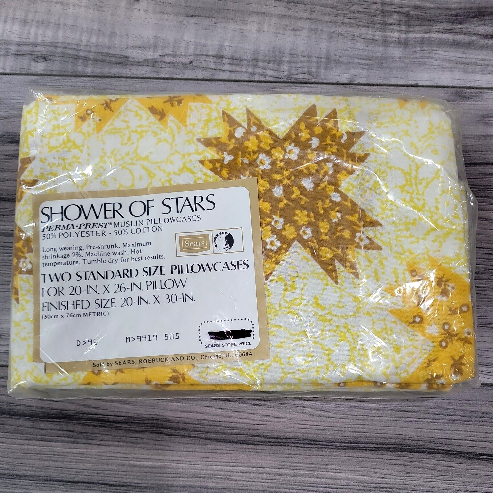 VTG Sears SHOWER OF STARS Yellow Gold Floral Star Standard Pillowcases Set of 2