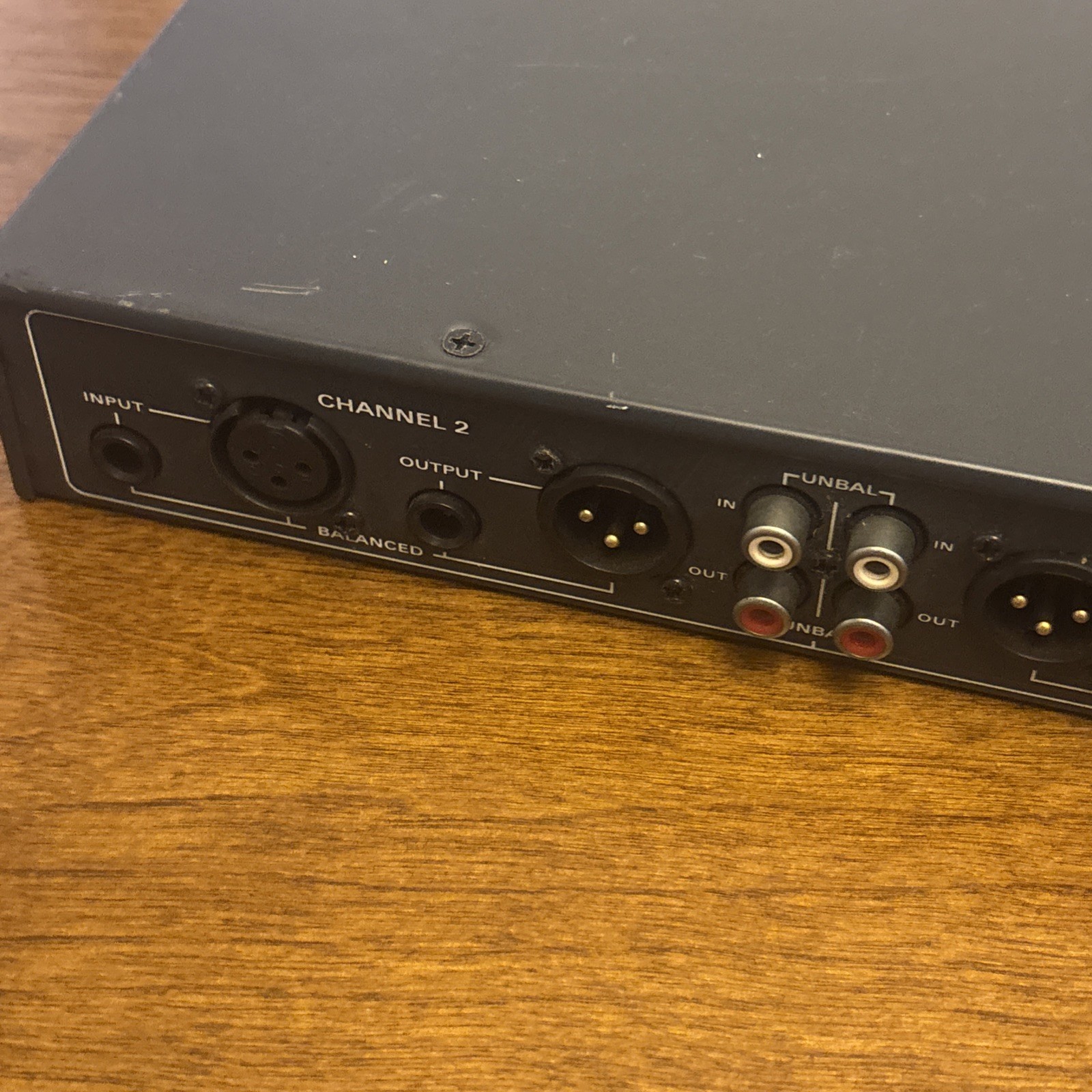 Applied Research & Technology 341 Dual 15 Band Equalizer