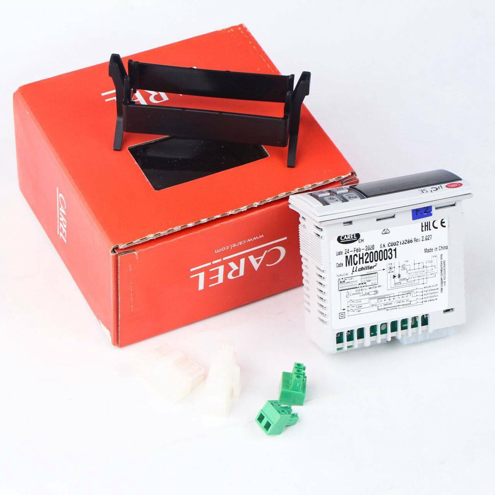NEW CAREL MCH2000031 Temperature Controller