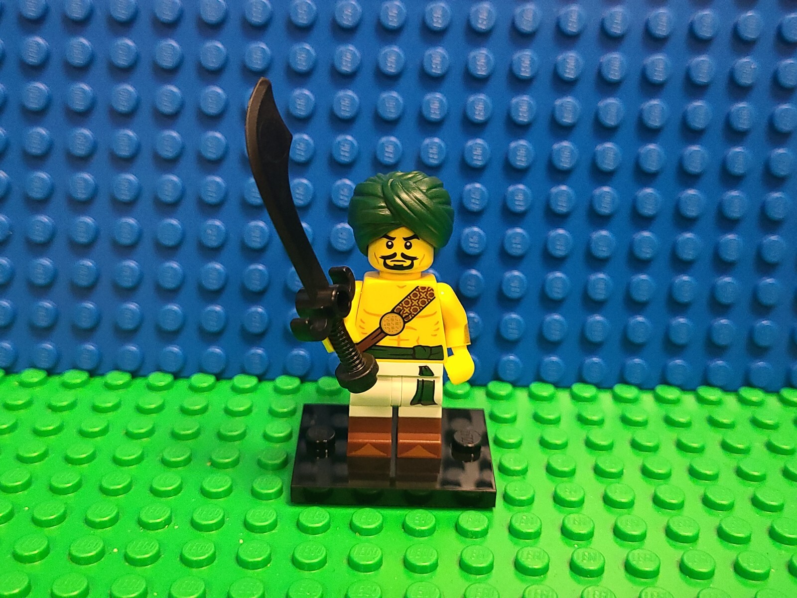 Lego Desert Warrior Collectible Minifigure Series 16 Complete CMF 71013 Lot Rare