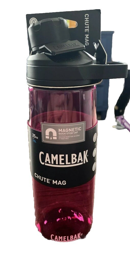 CamelBak Chute 0.75L 25oz Deep Magenta Hydrate Water Bottle Leak Proof Turn Cap