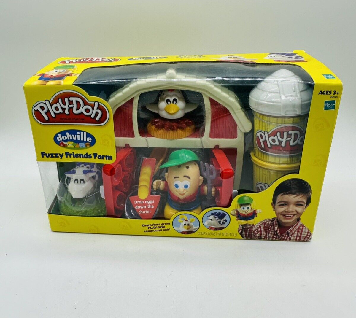 Play-Doh 2003 Dohville Fuzzy Friends Farm Chicken Cow Farmer Eggs New in Box