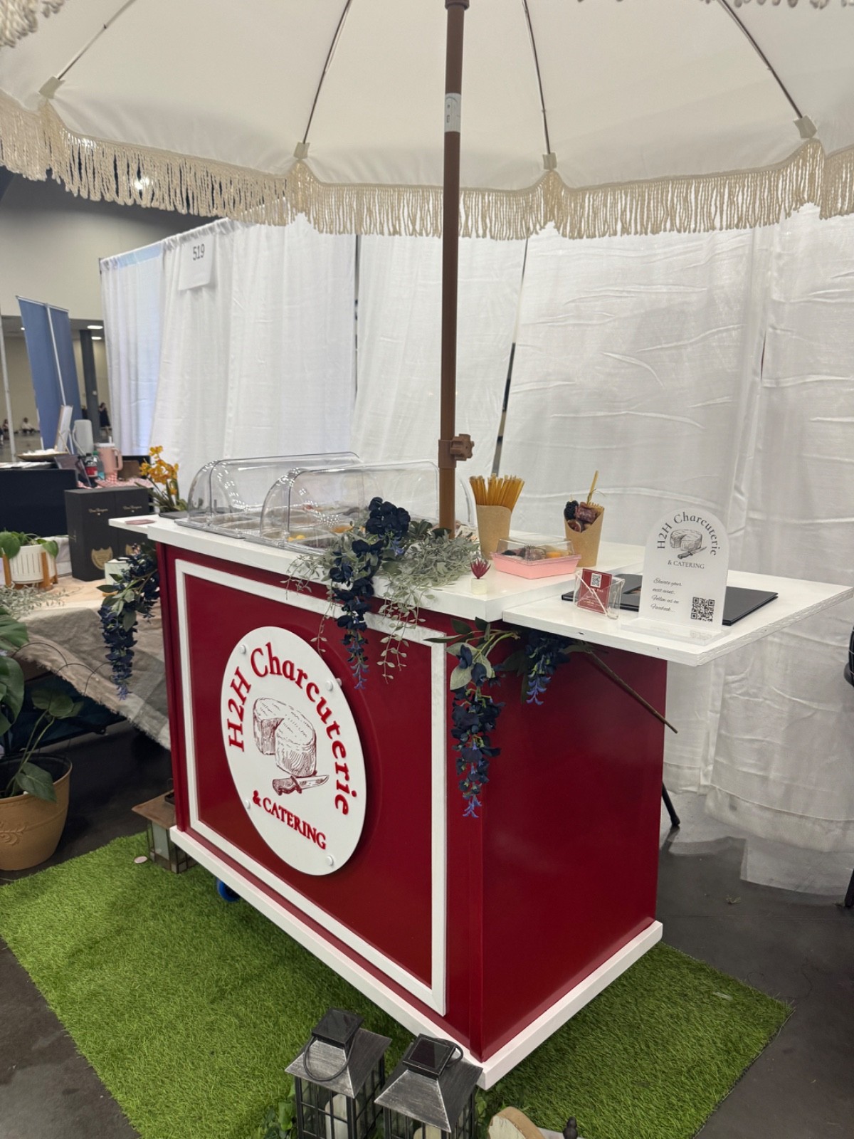 Custom Mobile Catering Cart, Charcuterie Cart, Collapsing Pancake Cart